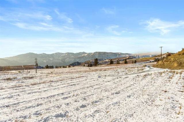 $800,000 | 762 Boyd Loop Road, Manson, WA 98831