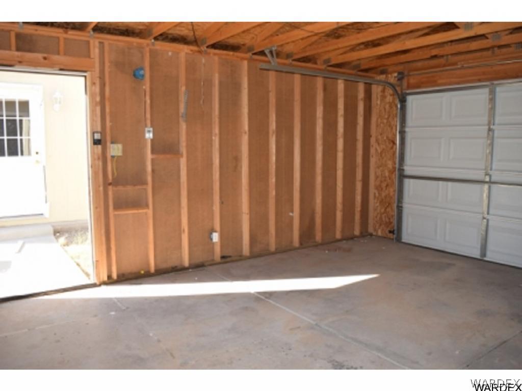 5807 Davis Road Golden Valley, AZ 86413 - Photo 17 of 17 a view of wooden fence
