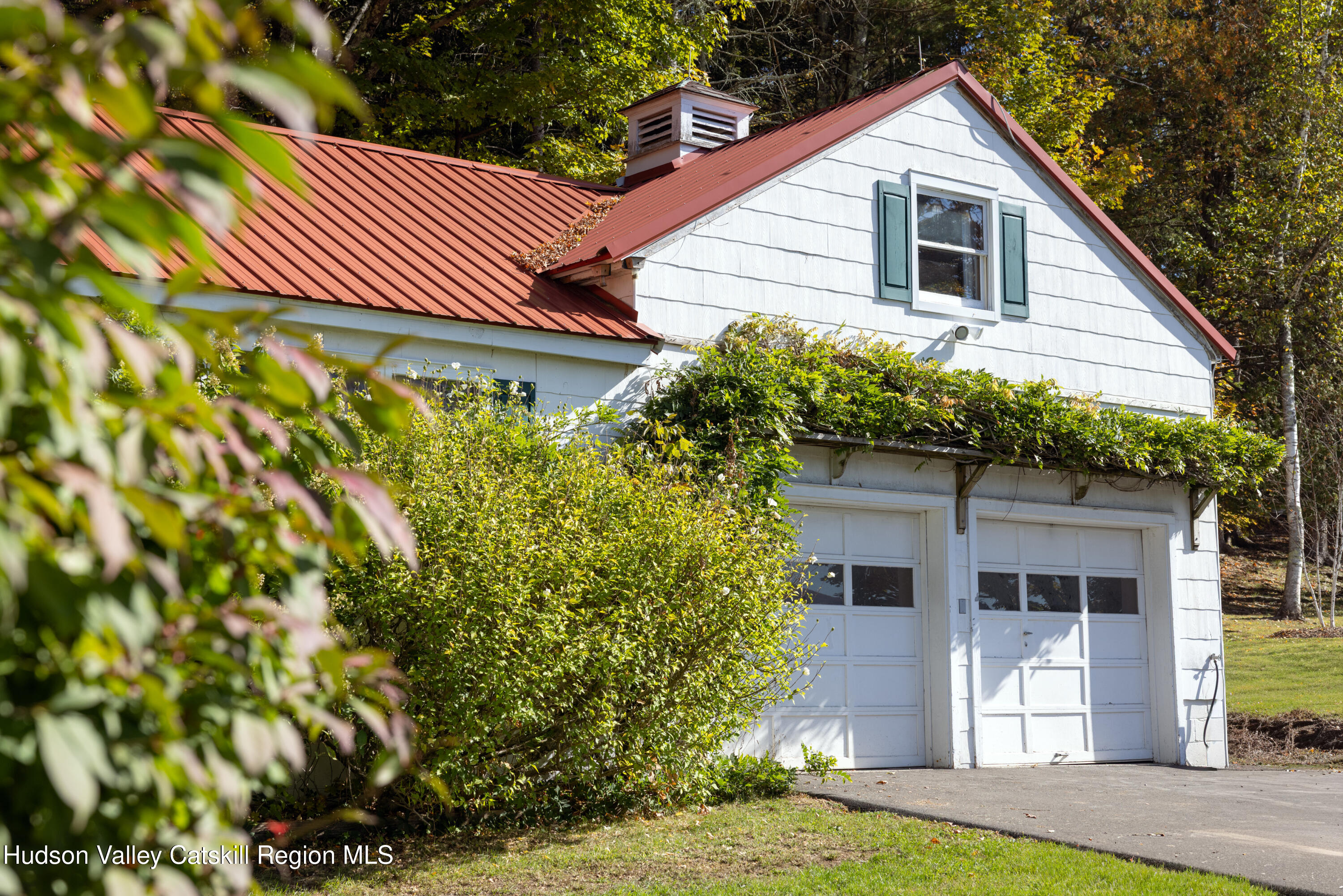76 Smith Road Preston Hollow, NY 12469 - Photo 28 of 51 a front view of a house with a yard
