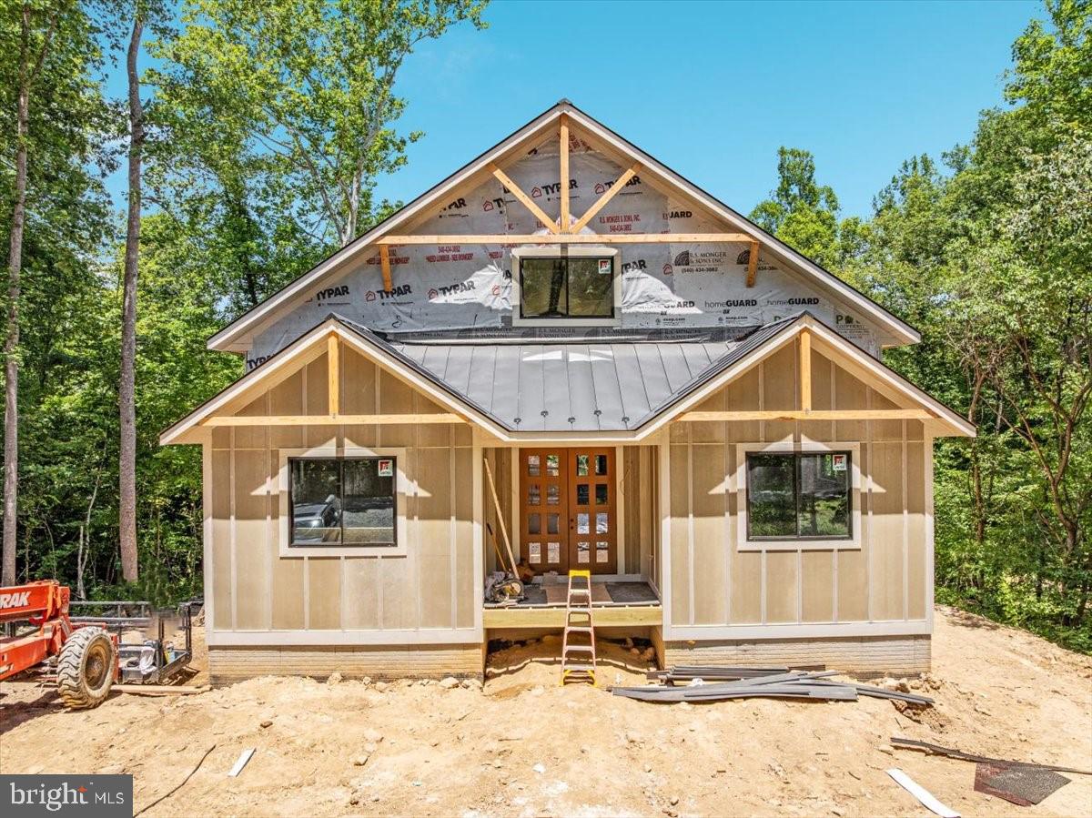 1346 Shipyard Road Shenandoah, VA 22849 - Photo 1 of 65