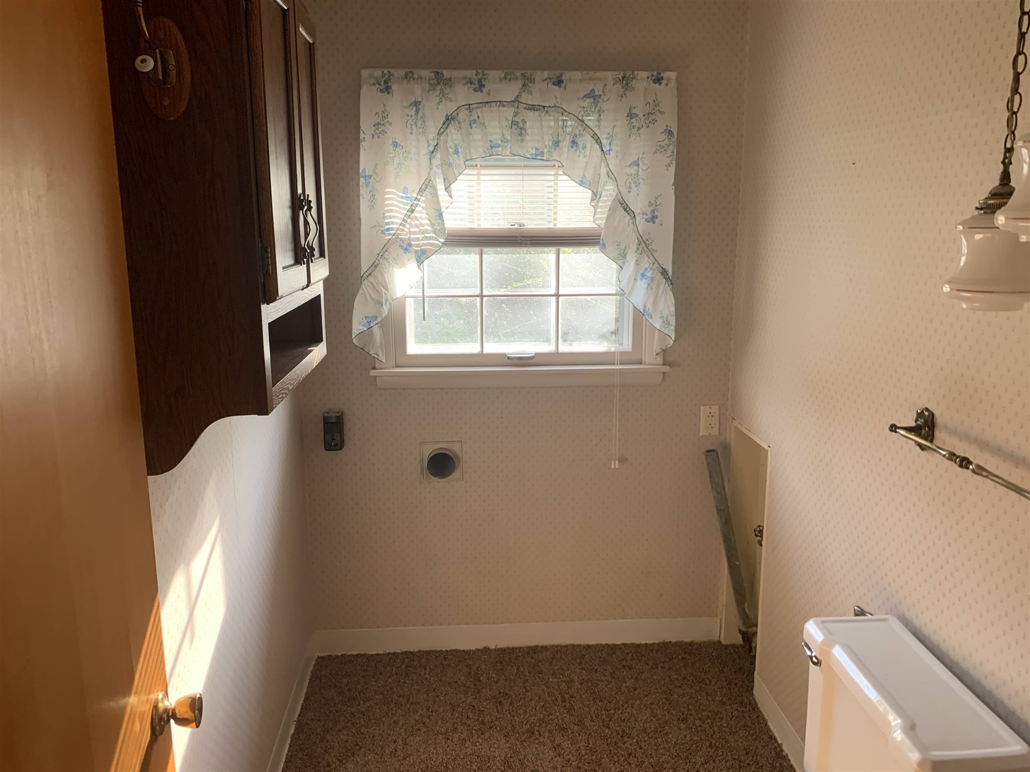 1904 North Winthrop Road Muncie, IN 47304 - Photo 23 of 28 Gallery Image 23