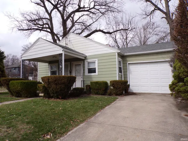 $104,900 | 1340 Fay Drive, Fort Wayne, IN 46807