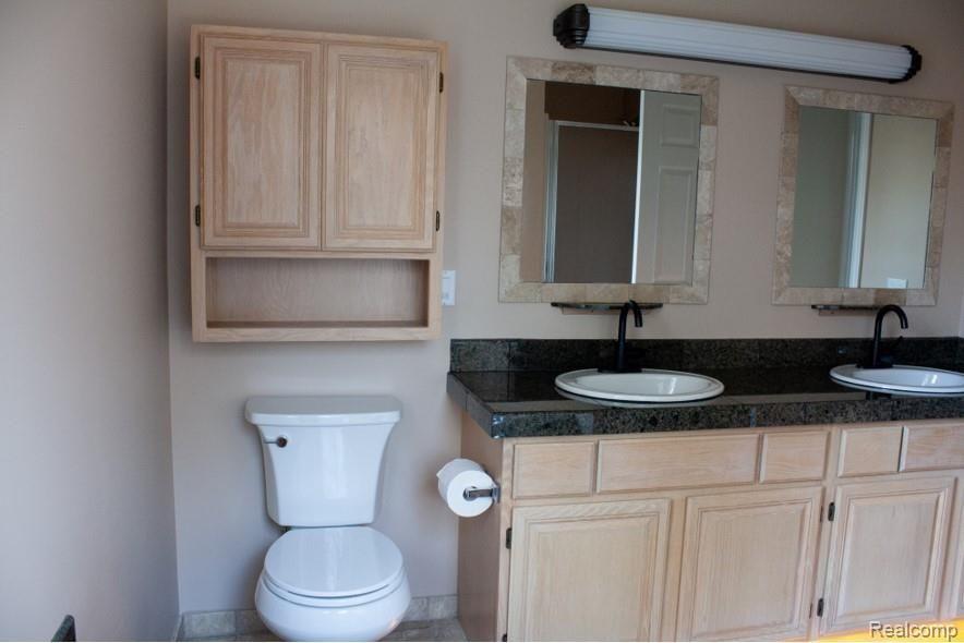 1110 School Road Rochester Hills, MI 48307 - Photo 32 of 49