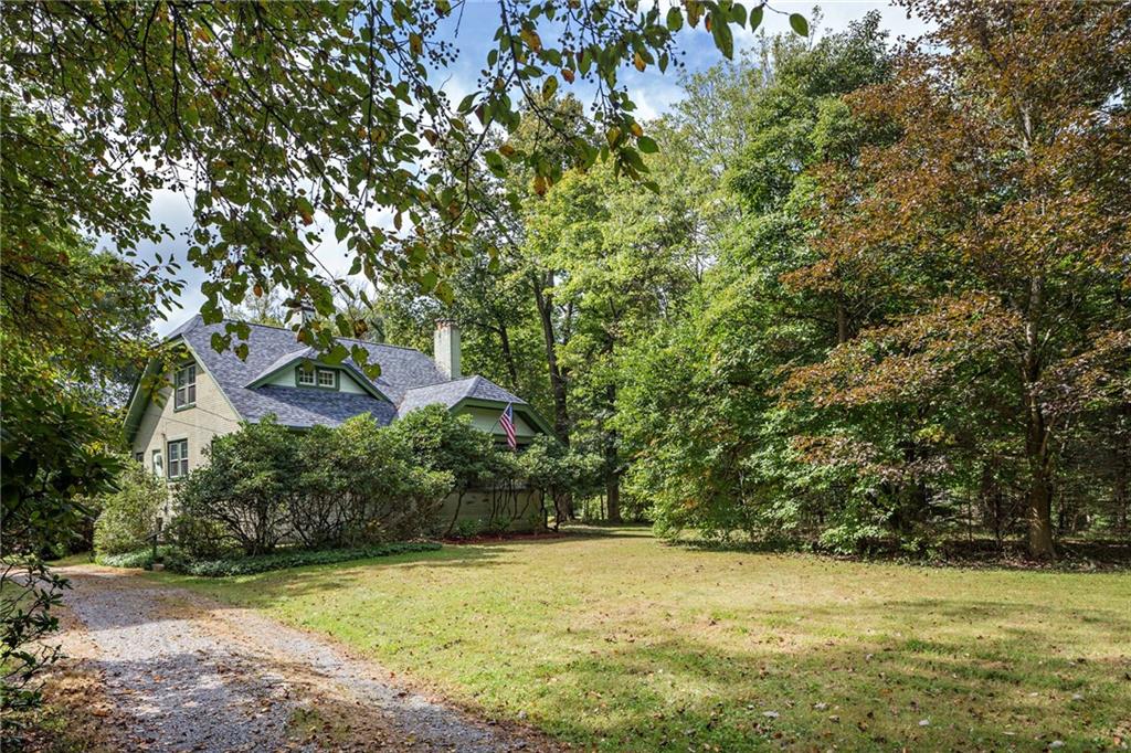 1555 Fox Chapel Road Pittsburgh, PA 15238 - Photo 1 of 25 Gallery Image 1