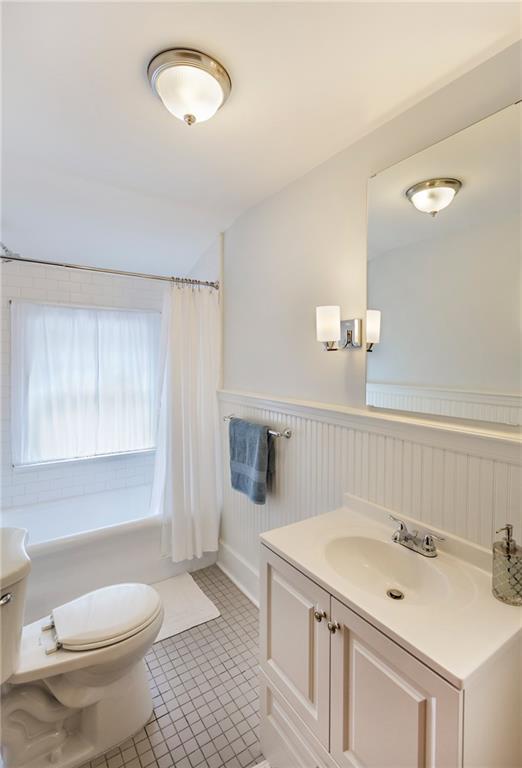 1555 Fox Chapel Road Pittsburgh, PA 15238 - Photo 19 of 25 Gallery Image 19