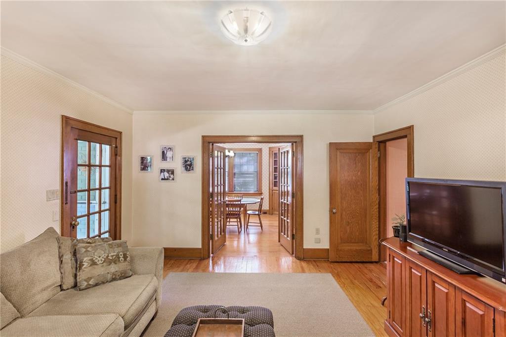 1555 Fox Chapel Road Pittsburgh, PA 15238 - Photo 6 of 25 Gallery Image 6