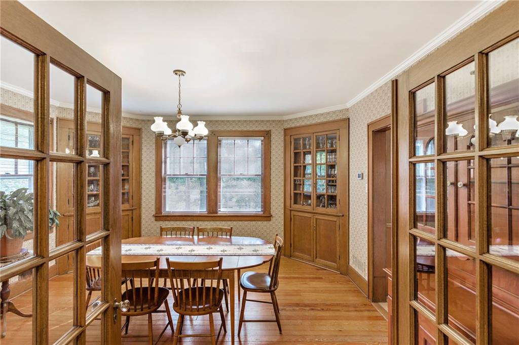 1555 Fox Chapel Road Pittsburgh, PA 15238 - Photo 7 of 25 Gallery Image 7