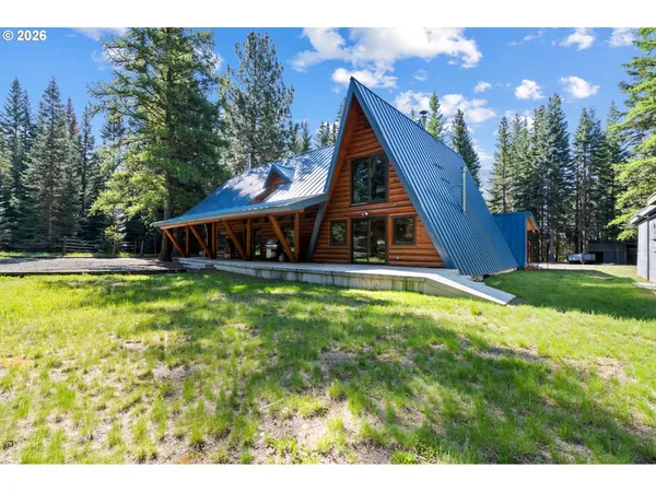 $825,000 | 58830 Highway 204, Weston, OR 97886