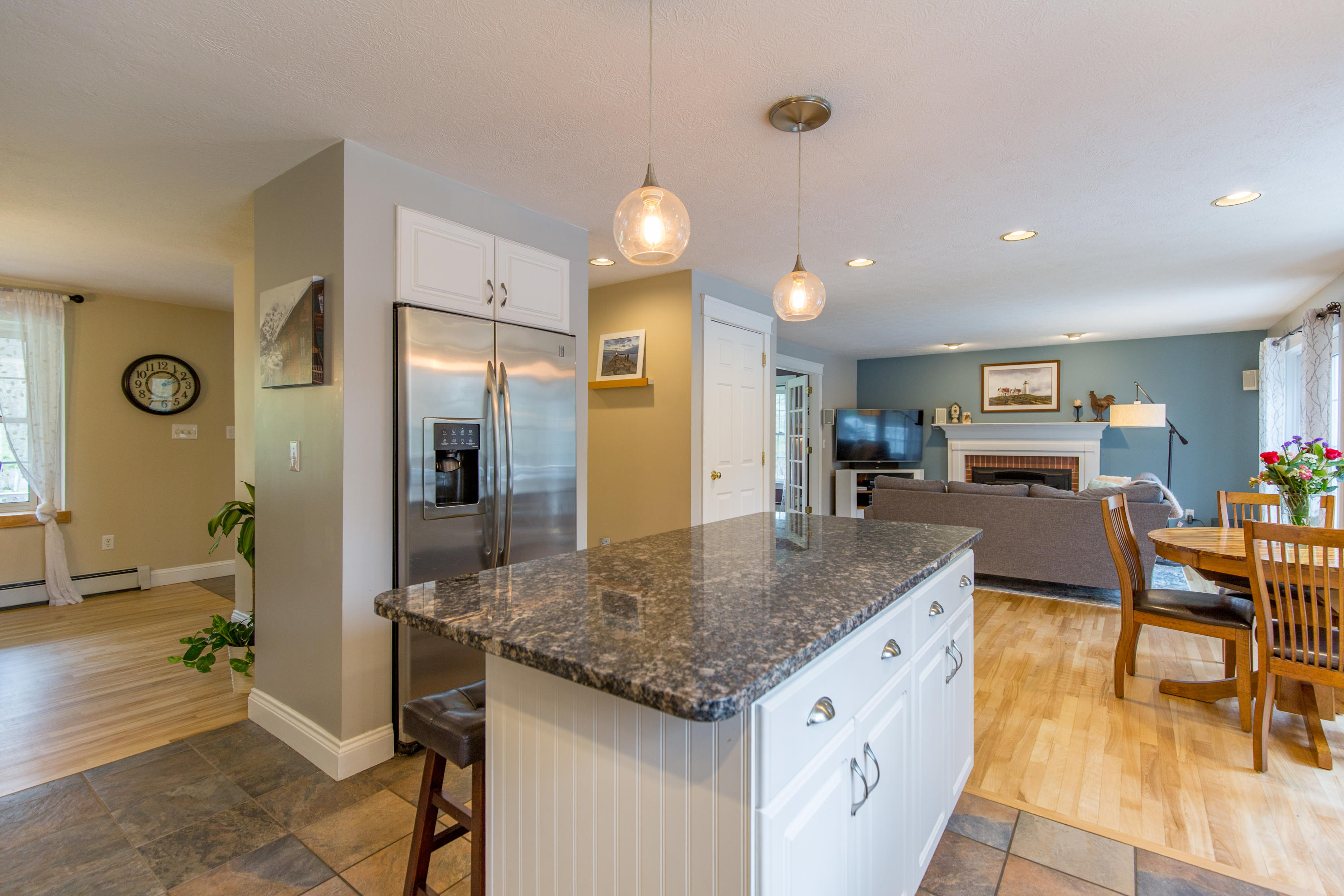 25 Schooner Road Scarborough, ME 04074 - Photo 8 of 51 Open Concept Living