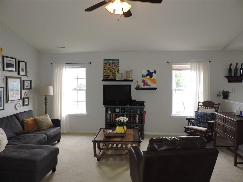 907 Comb Run Lane Avon, IN 46123 - Photo 2 of 14 Gallery Image 2