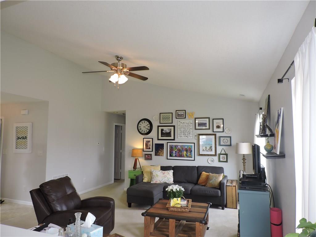 907 Comb Run Lane Avon, IN 46123 - Photo 6 of 14 Gallery Image 6