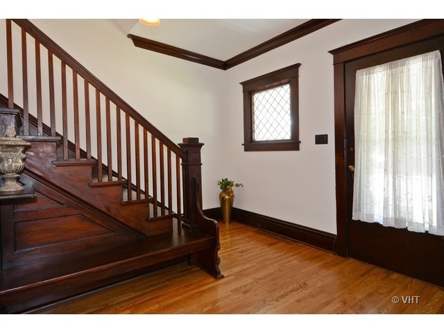 125 Chicago Road Oswego, IL 60543 - Photo 3 of 16