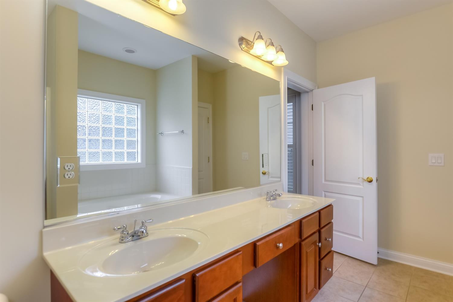 3793 Ridgeview Way Lexington, KY 40509 - Photo 21 of 35 Photo 22