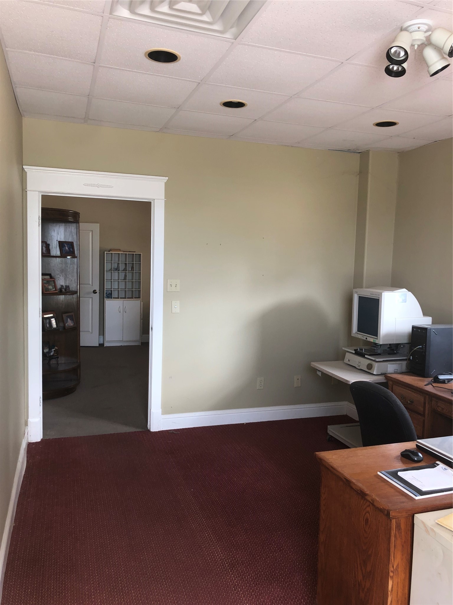 54012 Highway 290 East Hempstead, TX 77445 - Photo 12 of 21 a workspace with furniture and window