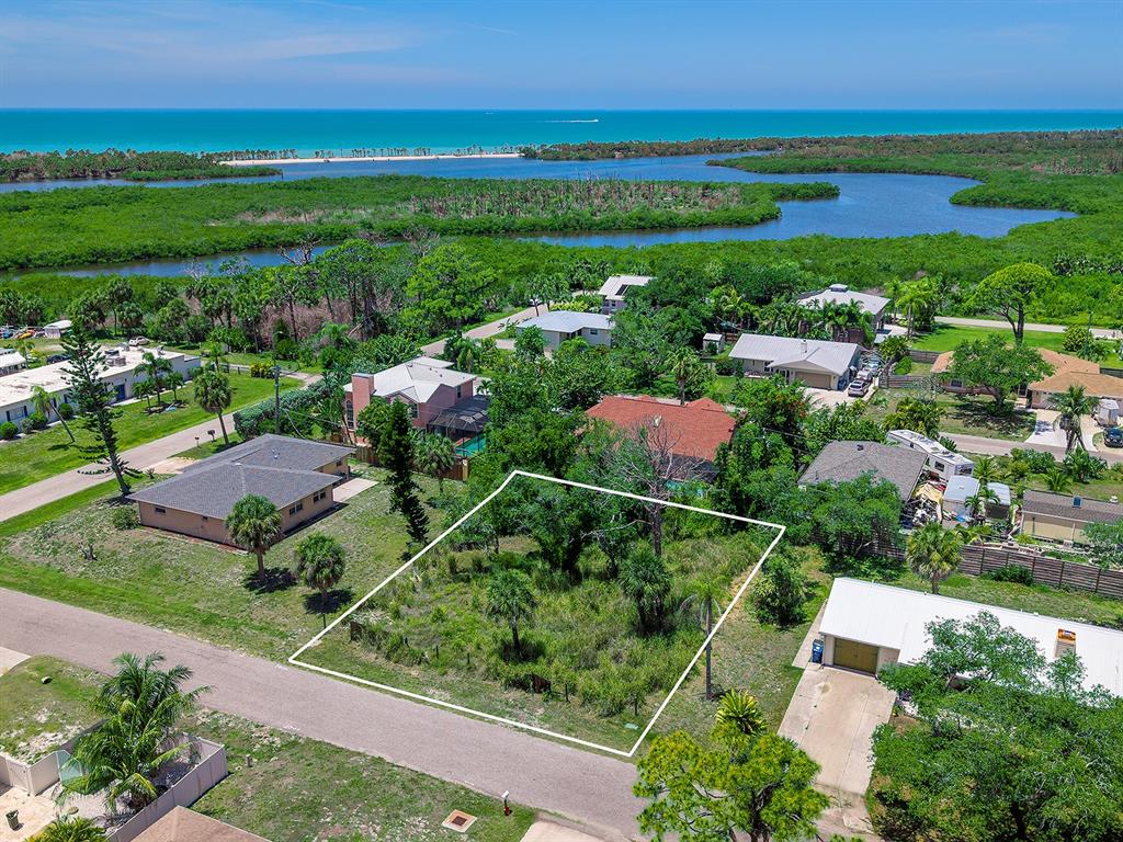 Everest Road Venice, FL 34293 - Photo 3 of 29 Gallery Image 3