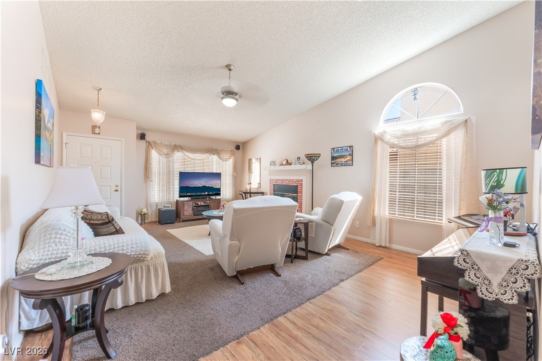 9105 Cypress Point Road Las Vegas, NV 89117 - Photo 13 of 36