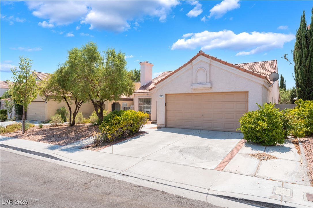 9105 Cypress Point Road Las Vegas, NV 89117 - Photo 2 of 36
