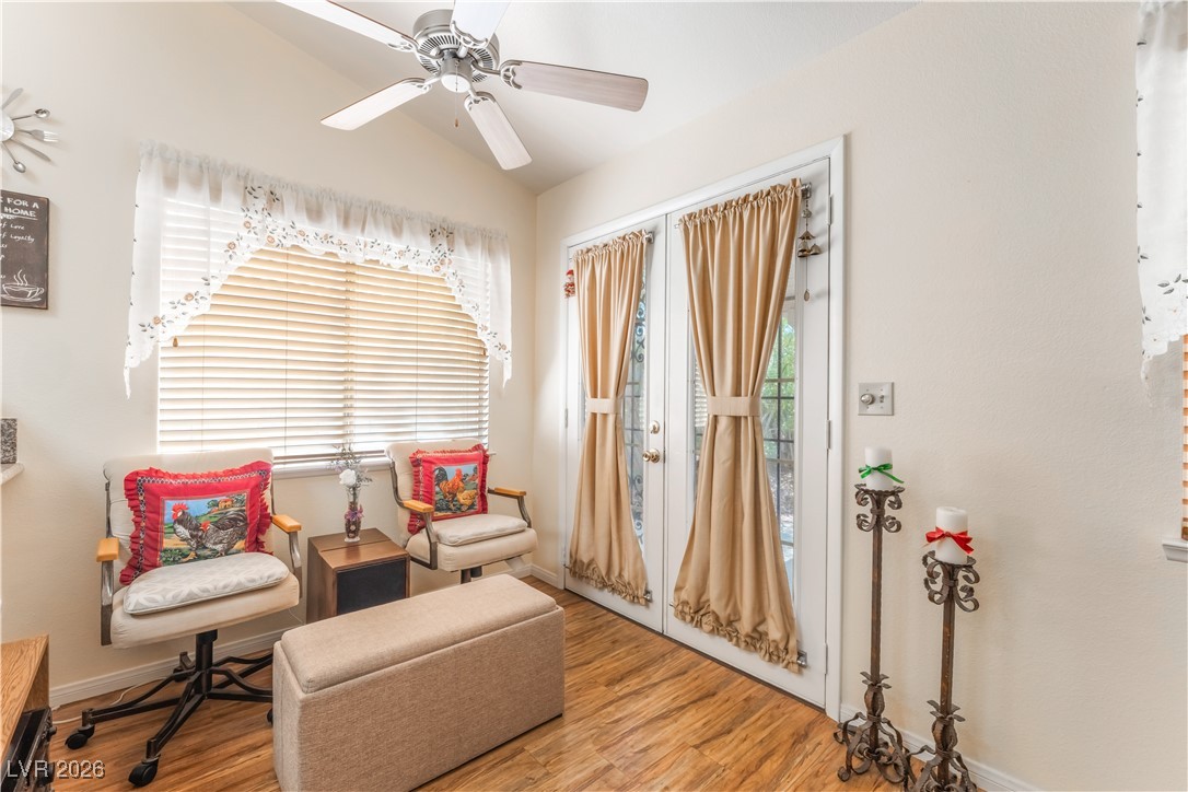 9105 Cypress Point Road Las Vegas, NV 89117 - Photo 9 of 36