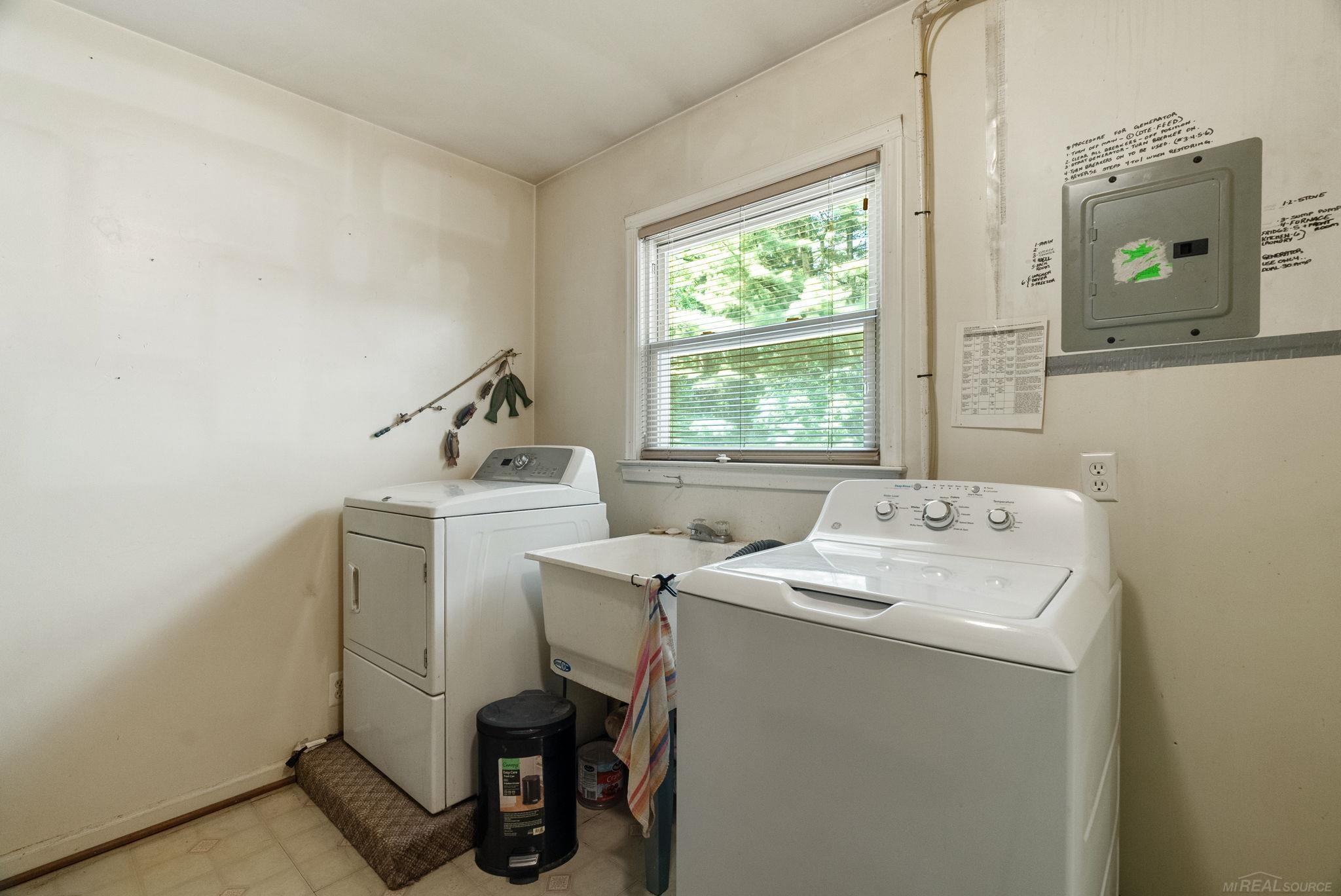 2630 Lakeshore Road Applegate, MI 48401 - Photo 26 of 39