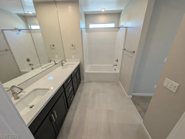 $2,400 | 11922 Angle Clf Avenue, Las Vegas, NV 89138