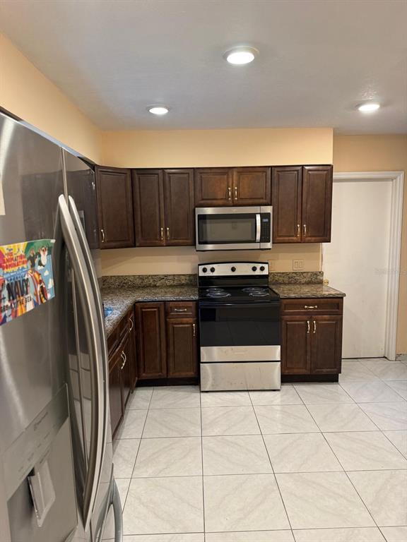 5816 Viking Road Orlando, FL 32808 - Photo 10 of 12