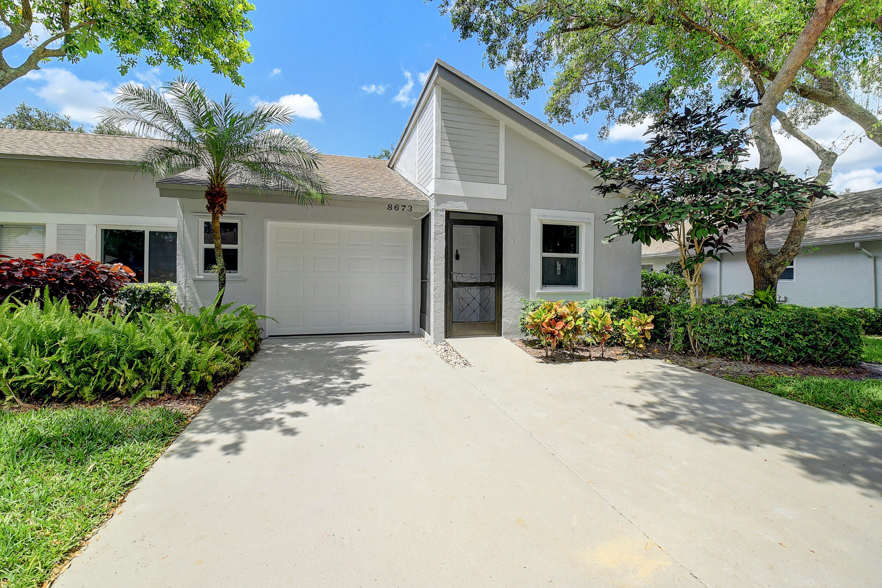 8673 Jasmine Way Boca Raton, FL 33496 - Photo 2 of 38 DSC_4241_2_3_4_5