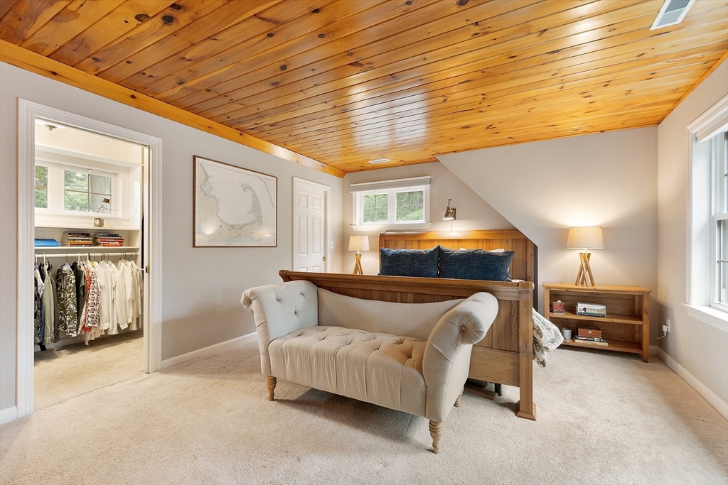 53 Richards Road Southborough, MA 01772 - Photo 23 of 42 Gallery Image 23