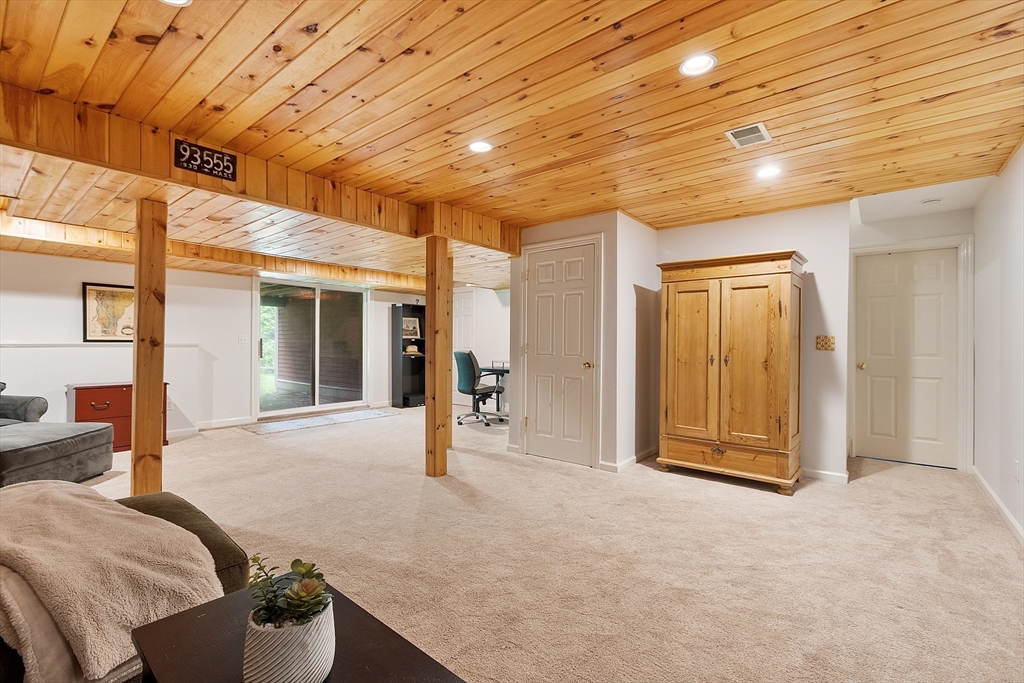 53 Richards Road Southborough, MA 01772 - Photo 32 of 42 Gallery Image 32