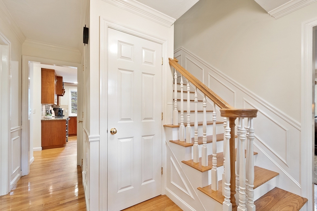 53 Richards Road Southborough, MA 01772 - Photo 4 of 42 Gallery Image 4