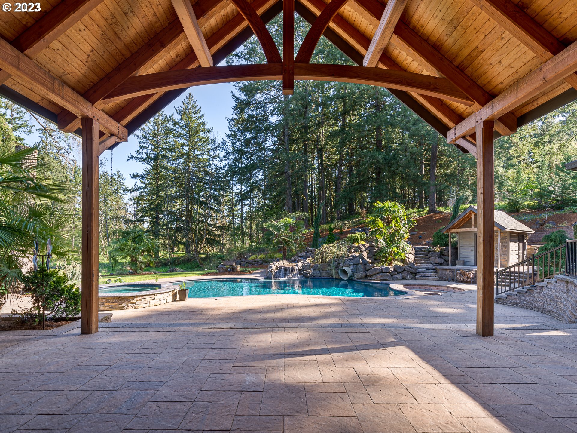 5050 Southwest Homesteader Road Wilsonville, OR 97070 - Photo 9 of 48 Covered Patio