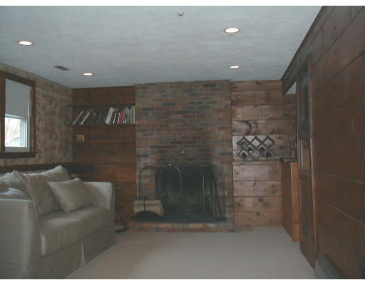 38 Sandy Ridge Circle Sharon, MA 02067 - Photo 5 of 5 Gallery Image 5