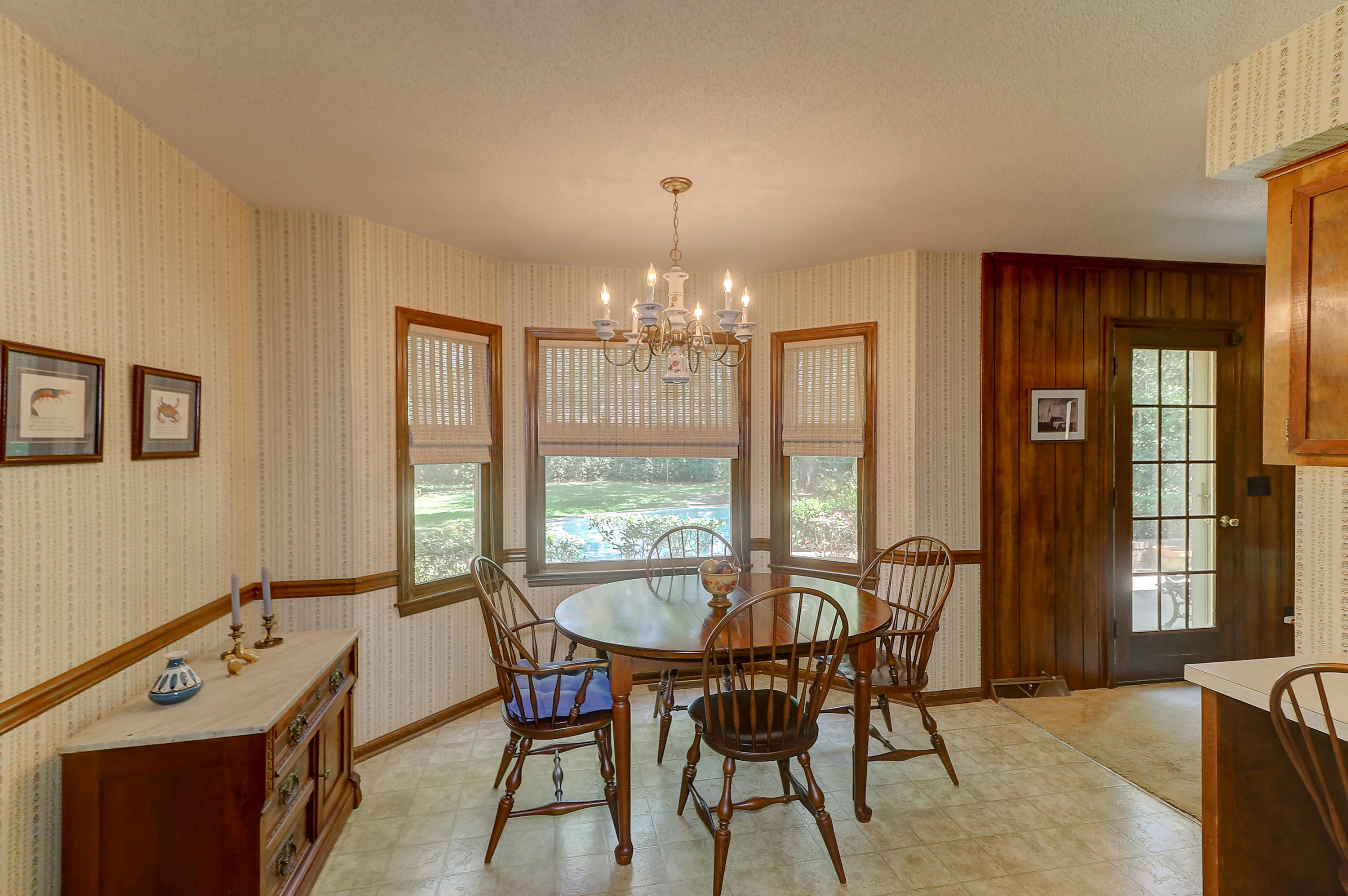6 Yeamans Road Charleston, SC 29407 - Photo 12 of 24 Dining Area