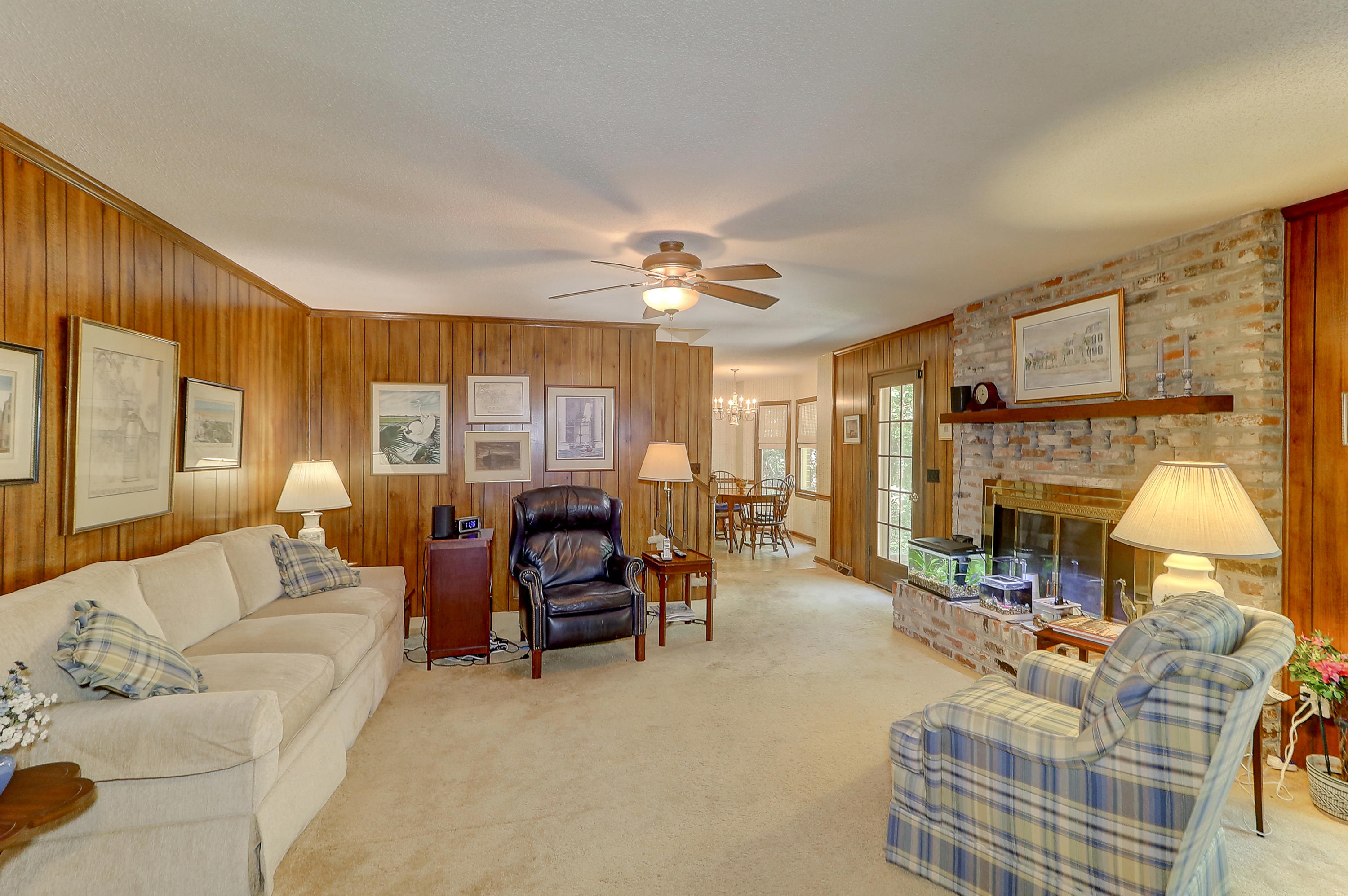 6 Yeamans Road Charleston, SC 29407 - Photo 8 of 24 Living Room