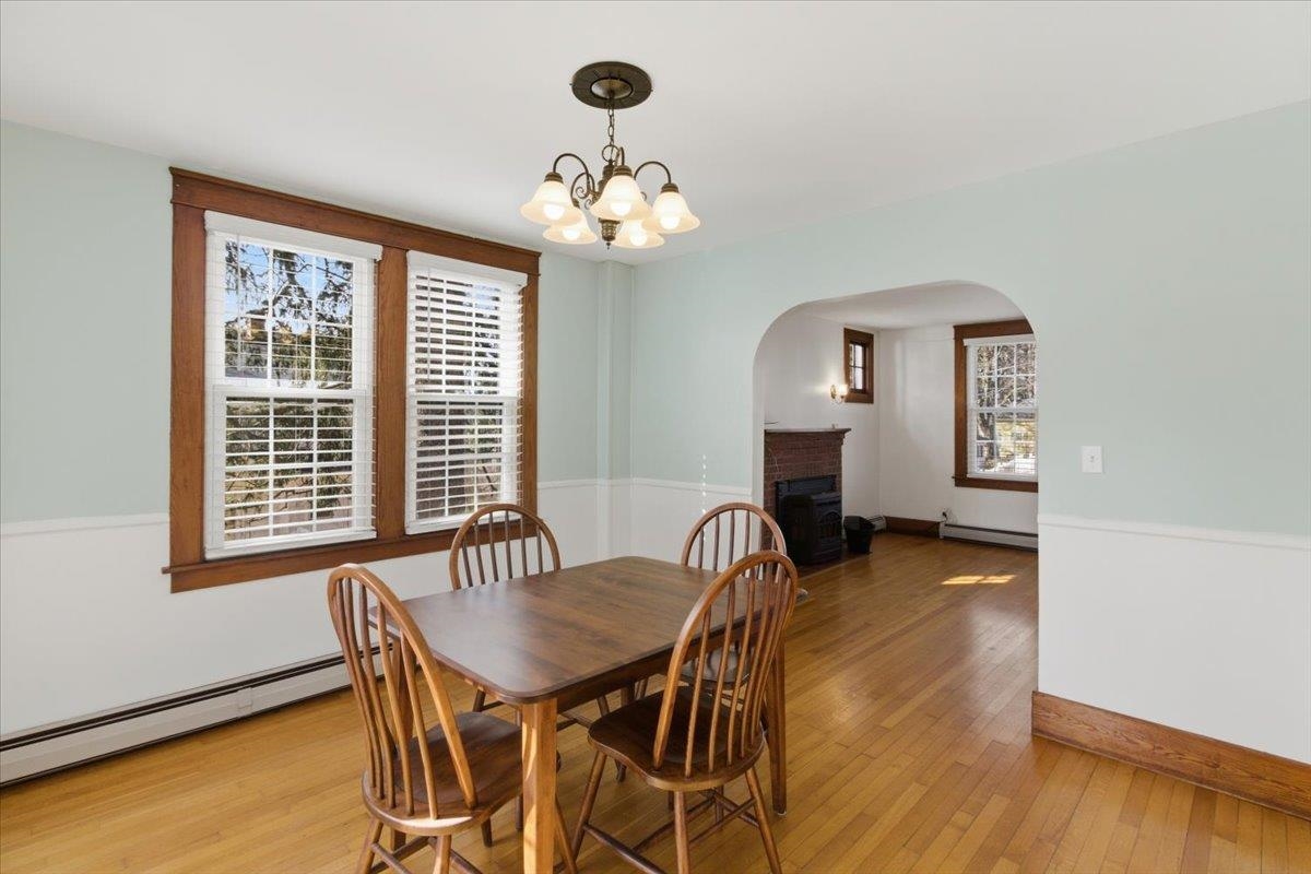 303 Prospect Street Bennington, VT 05201 - Photo 11 of 35