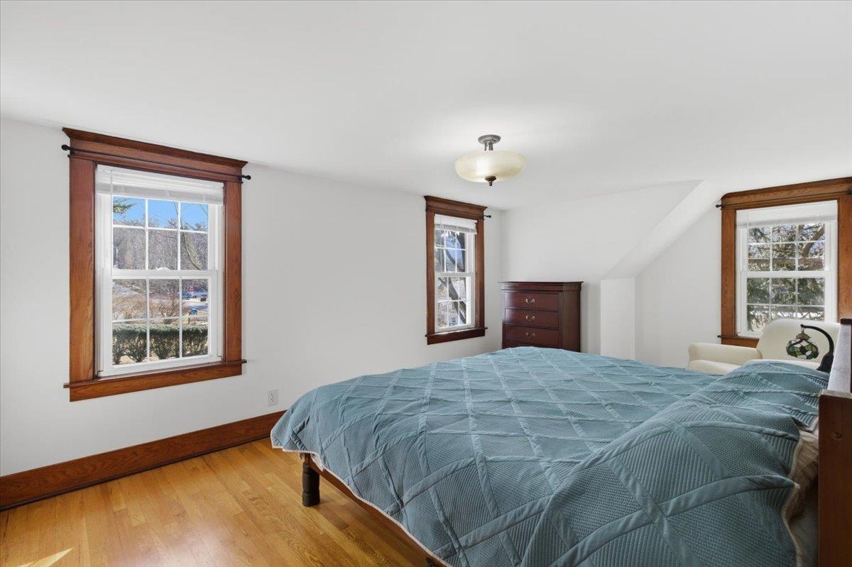 303 Prospect Street Bennington, VT 05201 - Photo 15 of 35