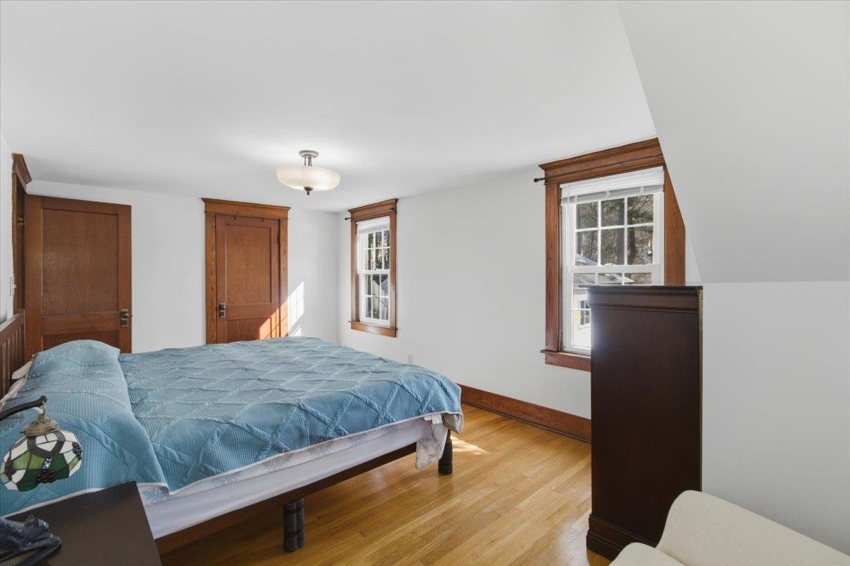 303 Prospect Street Bennington, VT 05201 - Photo 16 of 35