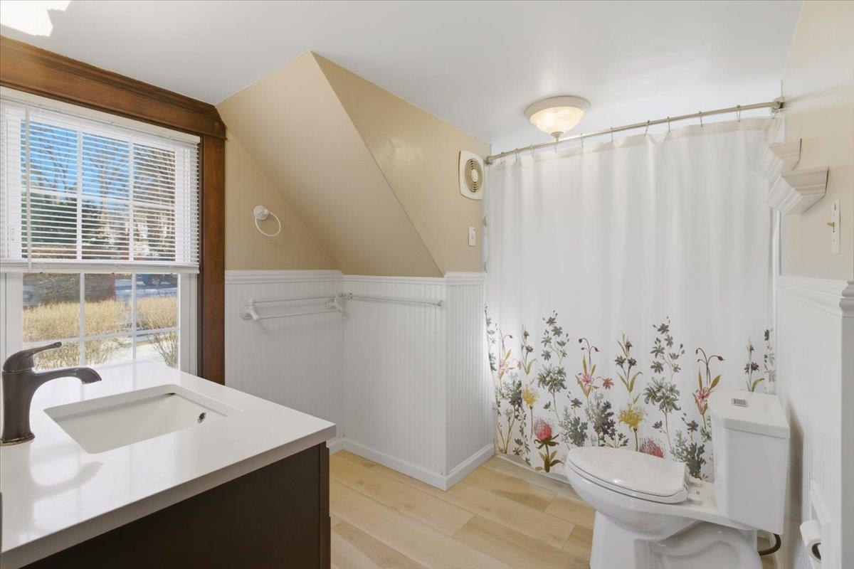 303 Prospect Street Bennington, VT 05201 - Photo 21 of 35