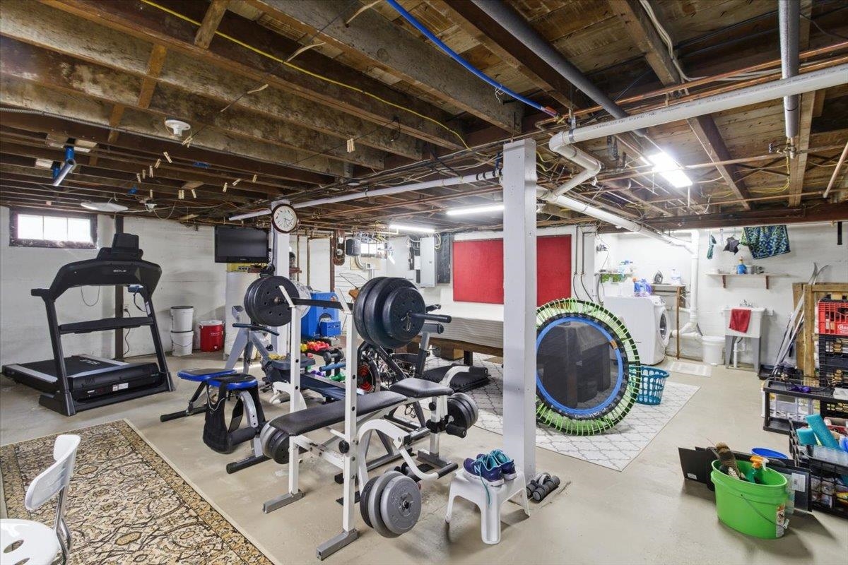 303 Prospect Street Bennington, VT 05201 - Photo 24 of 35