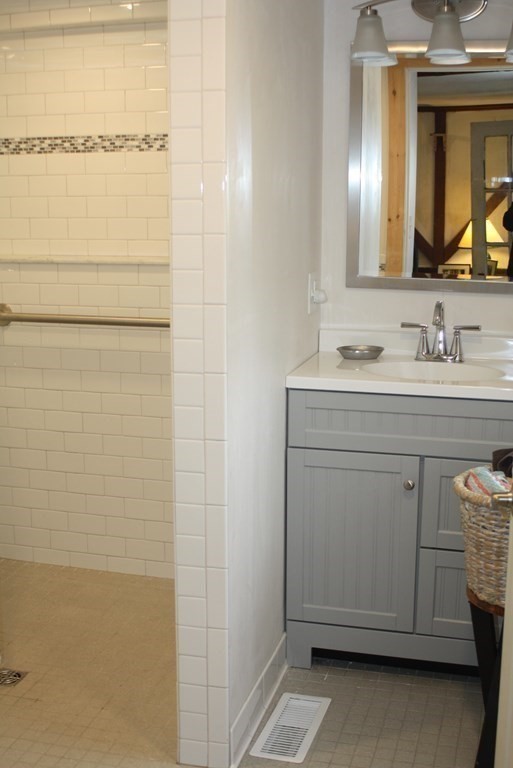70 Elm Street Georgetown, MA 01833 - Photo 19 of 29 Gallery Image 19