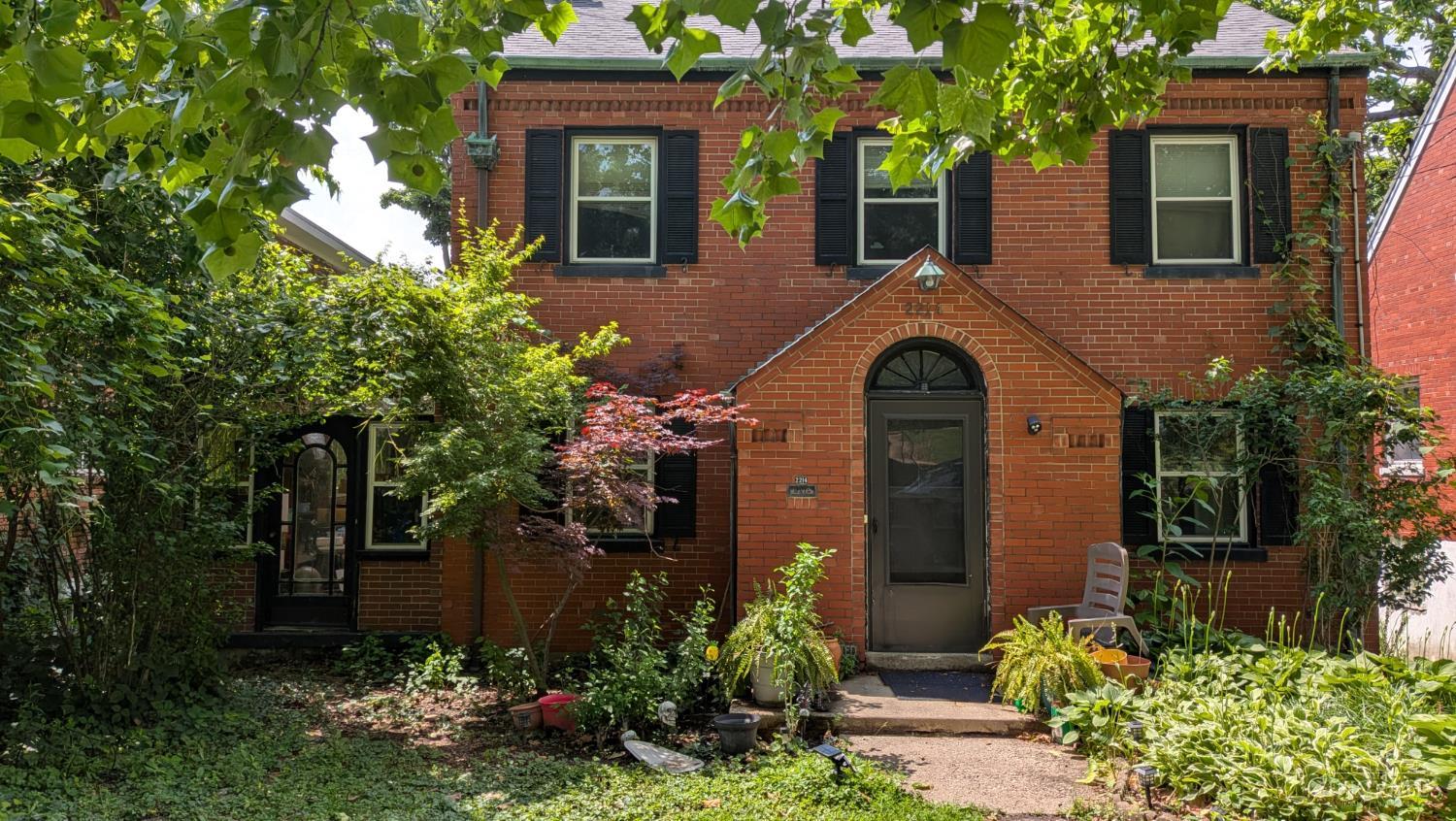 2214 West North Bend Road Cincinnati, OH 45239 - Photo 1 of 19