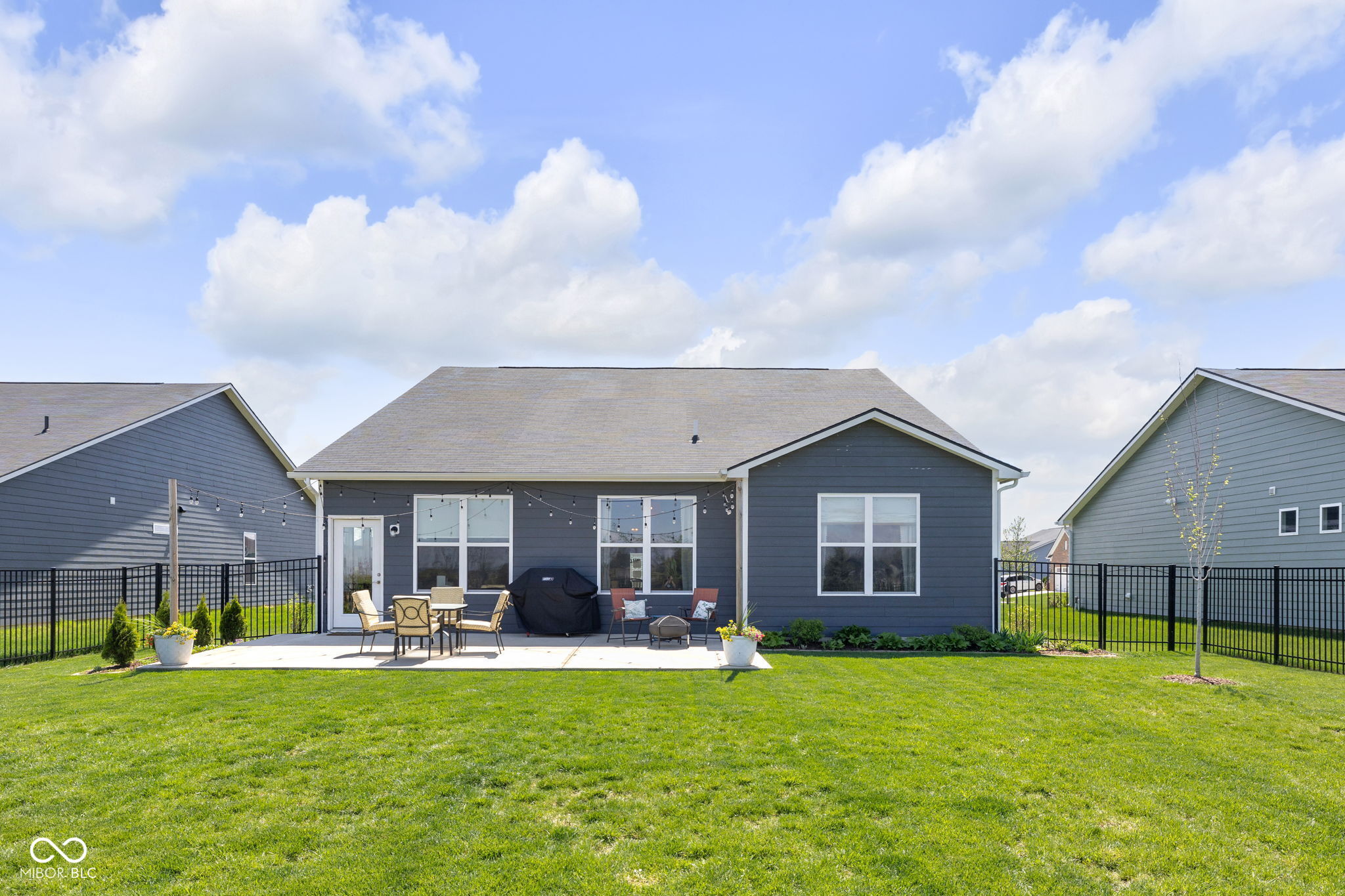 5888 Walkabout Way Brownsburg, IN 46112 - Photo 33 of 43