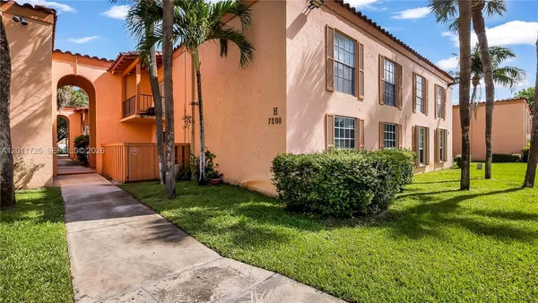 $225,000 | 7200 Fairway Drive, Unit H12, Miami Lakes, FL 33014
