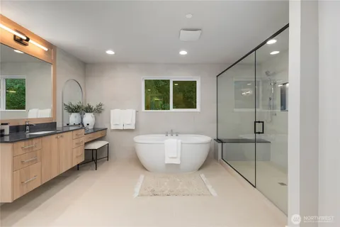 $3,698,000 | 12206 Northeast 61st Street, Kirkland, WA 98033