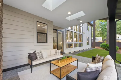 $3,698,000 | 12206 Northeast 61st Street, Kirkland, WA 98033
