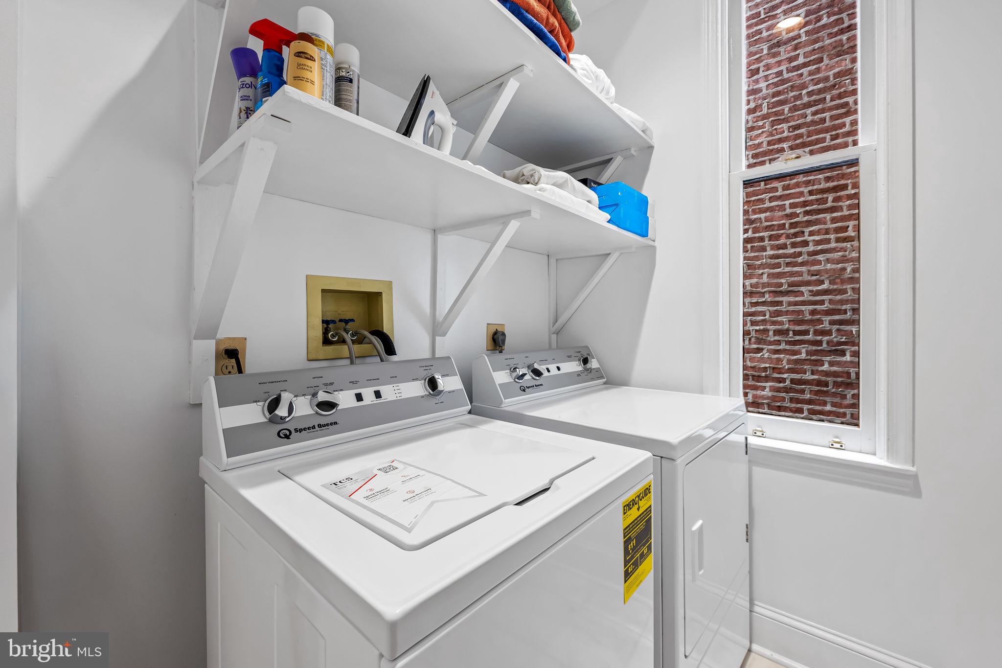 1310 Bolton Street Baltimore, MD 21217 - Photo 38 of 69 a utility room with dryer and washer