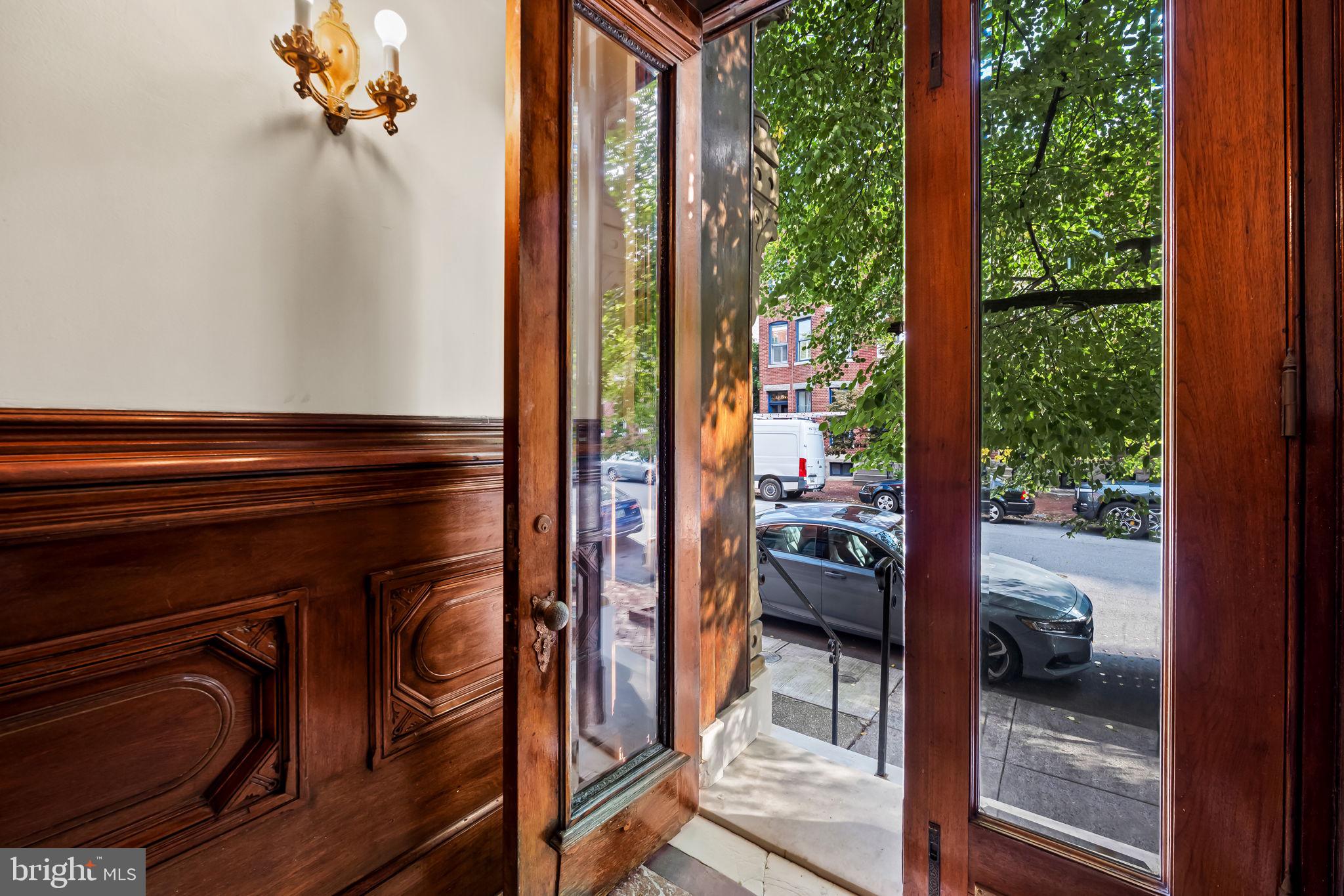 1310 Bolton Street Baltimore, MD 21217 - Photo 9 of 69