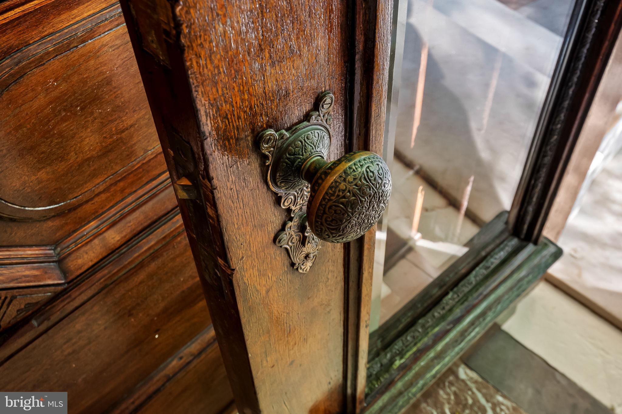 1310 Bolton Street Baltimore, MD 21217 - Photo 10 of 69