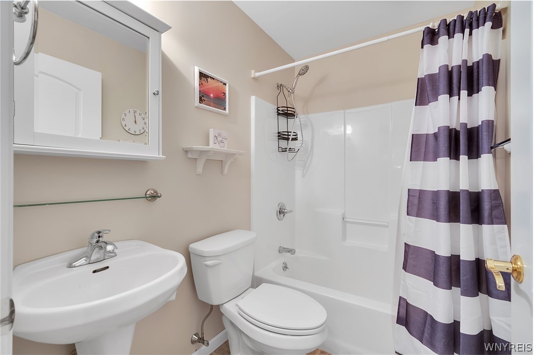 6105 East Lake Road Newfane, NY 14028 - Photo 32 of 50