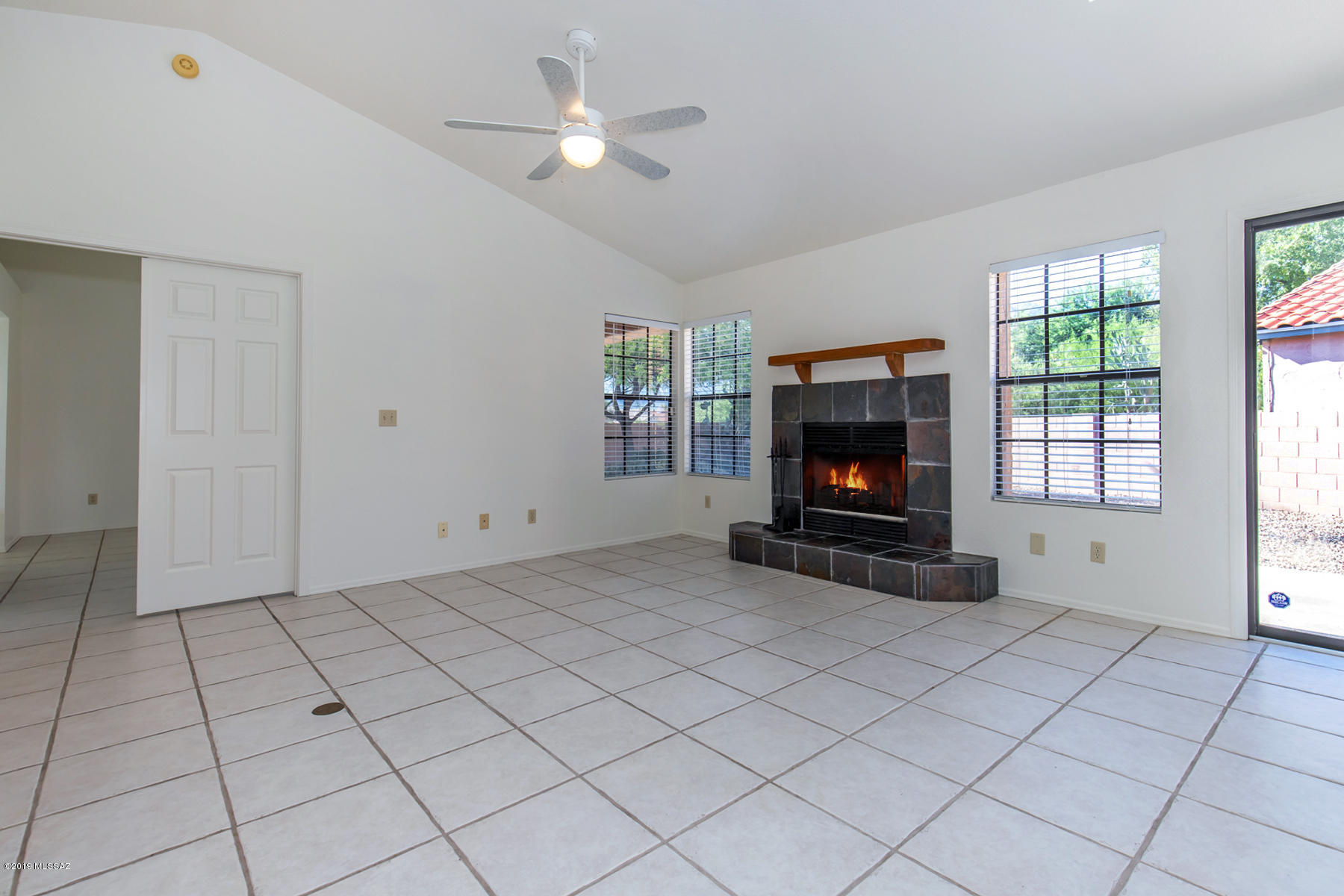 5263 North Mountain Terrace Road Tucson, AZ 85750 - Photo 6 of 26