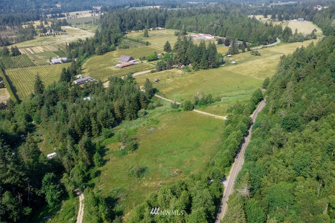 7580 South Pass Road Maple Falls, WA 98266 - Photo 3 of 8